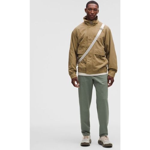 Lululemon – Men's ABC Pull-On Trousers – Color Green/Paste