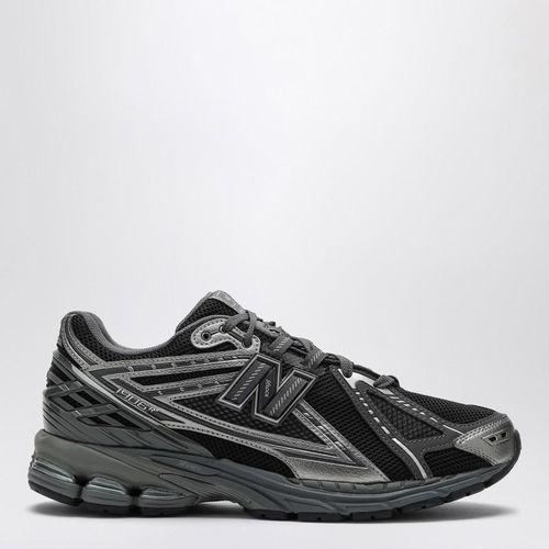 Dark Grey Sneaker 1906R
