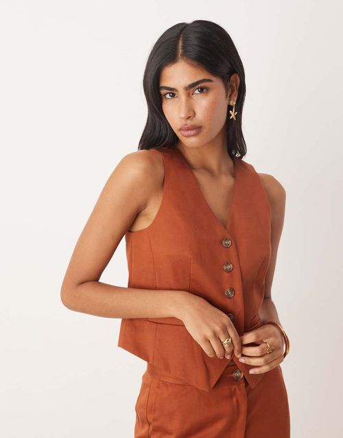 Vinnie v-Neck waistcoat co-ord in rust-Brown
