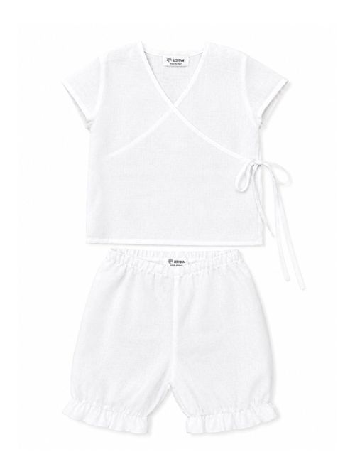 Complete shirt and shorts