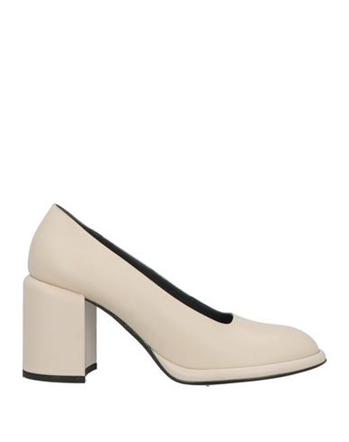 Woman Pumps Ivory Size 8.5 Leather