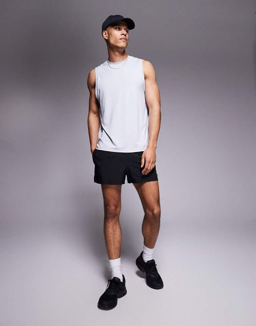 Icon 3 inch quick dry running shorts with back phone pocket in black