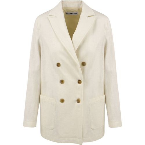 Crème de vestes grenier et grange