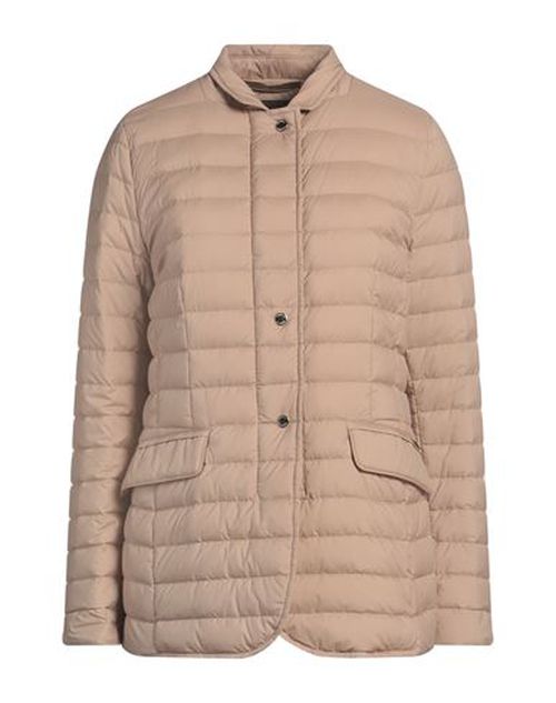 Woman Puffer Sand