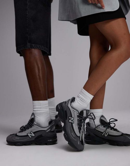 M1000 trainers in grey and black