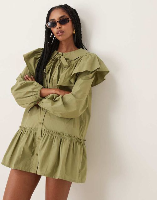 Ruffle collar smock dress in olive-Green