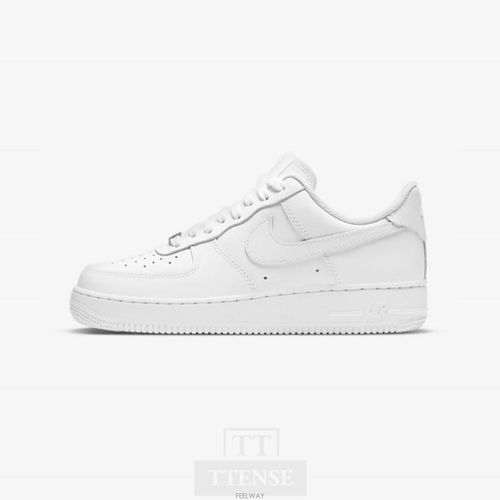 Women's Air Force 1 '07 W Sneakers in White, Size UK 4.5