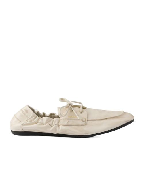 Shuffle antiqued leather boat shoes