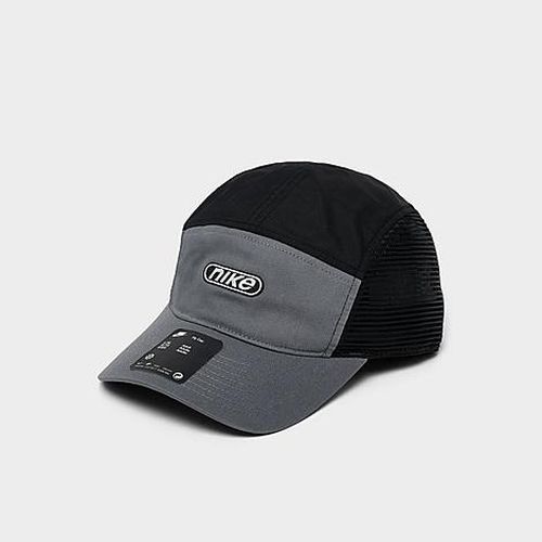 Fly Strapback Hat in Slate Grey/Black