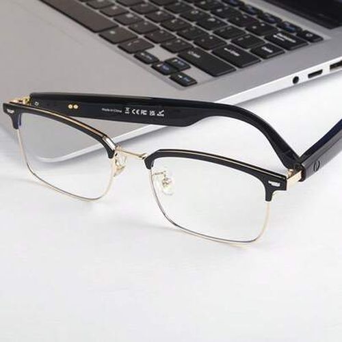 Smart Audio Glasses With Color Changing Lenses With Wireless 5. Chip, Touch Controls, Rechargeable Li-Polymer Battery, USB Magnetic Charging, Open