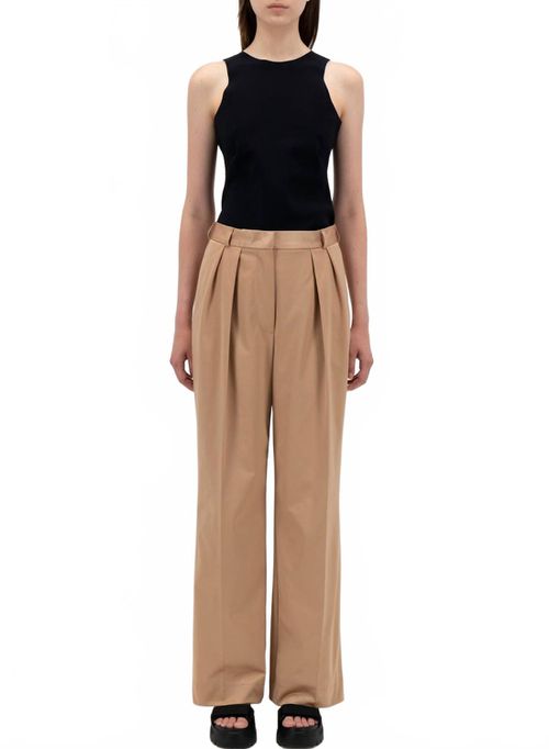 Pleated Wide Leg Trouser In Rosewood Tan