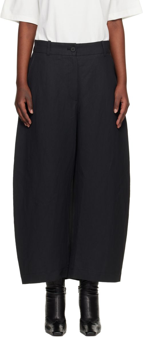 Black Chalco Linen Trousers