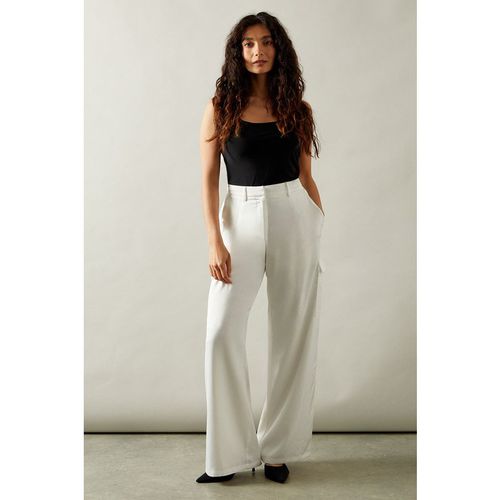 Wallis Womens Wide Leg Cargo Satin Trousers - White