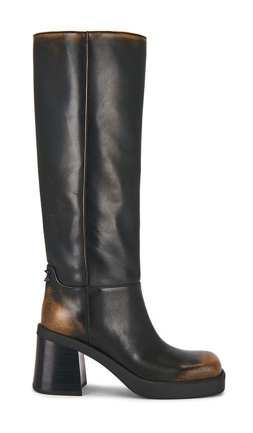 Walker & Boots