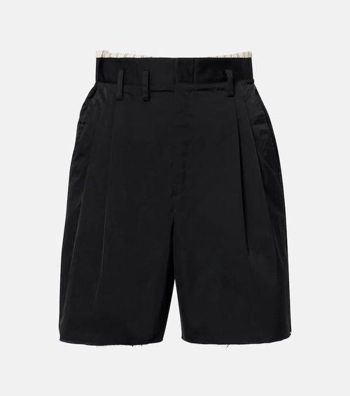 Distressed shorts