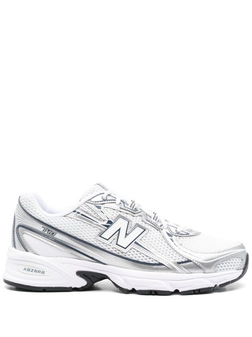 740 Sneakers
