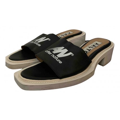 Sandals Leather for Female 38 EU