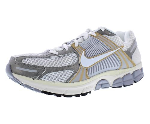 Nike Men's Zoom Vomero 5 in Phantom and Flat Pewter