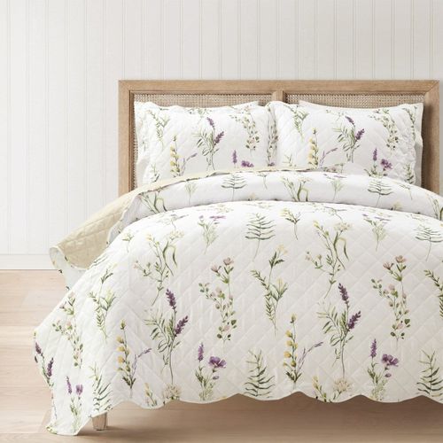 Watercolor Wildflower Scallop Edge Floral 3 Piece Quilt Set