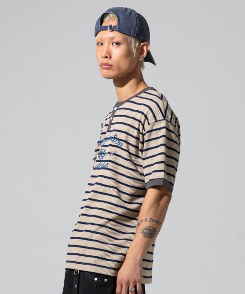 XTT133 Curve Stripe Henley Neck T-Shirt