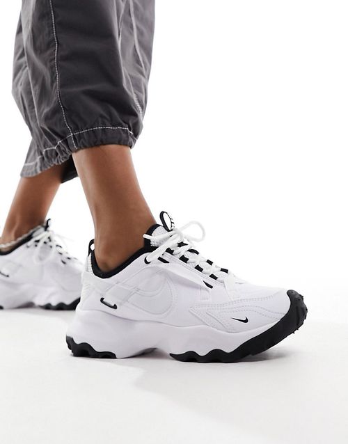 TC 7900 premium trainers in white and black
