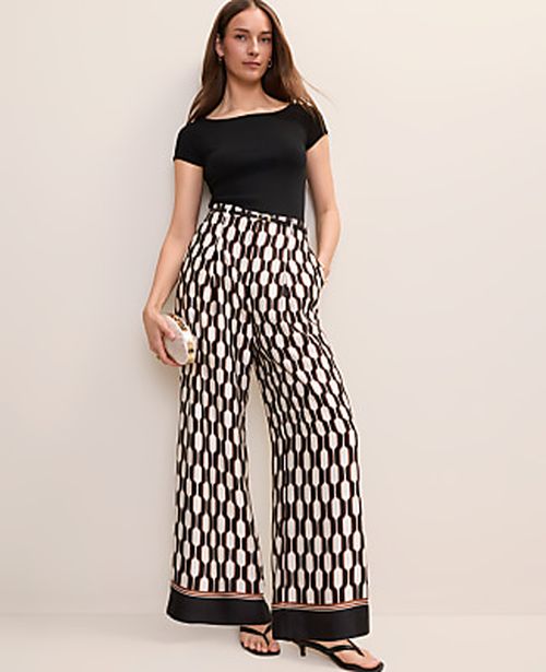 Ann Taylor The Petite Pleated Wide-Leg Pant in Geo Satin