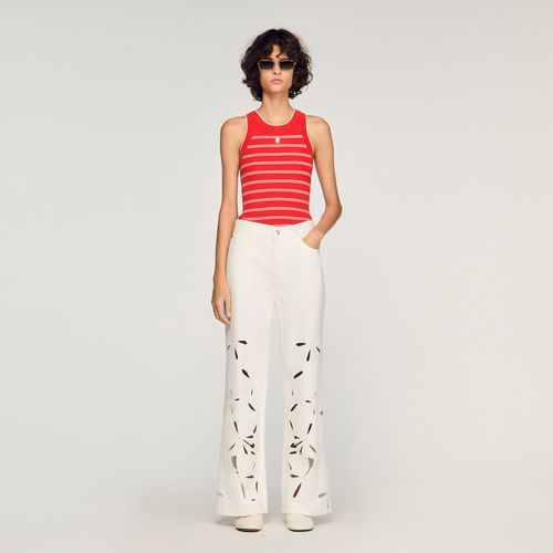 Wide-leg embroidered jean