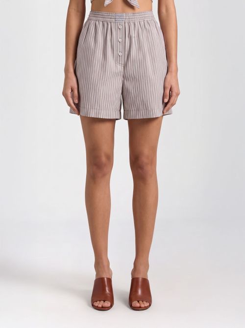 Shorts Woman color White
