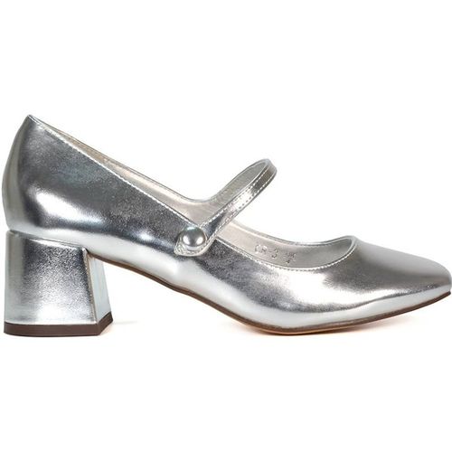 XY London Women's 'Leneka' Mary Jane Low Block Heel Court Shoes in Metallic Silver