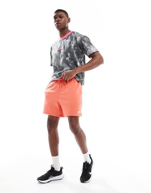 Club shorts in orange