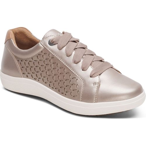Courtney Lace-up Sneaker