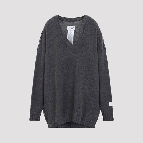 Women's V-Neck Wool Blend Sweater