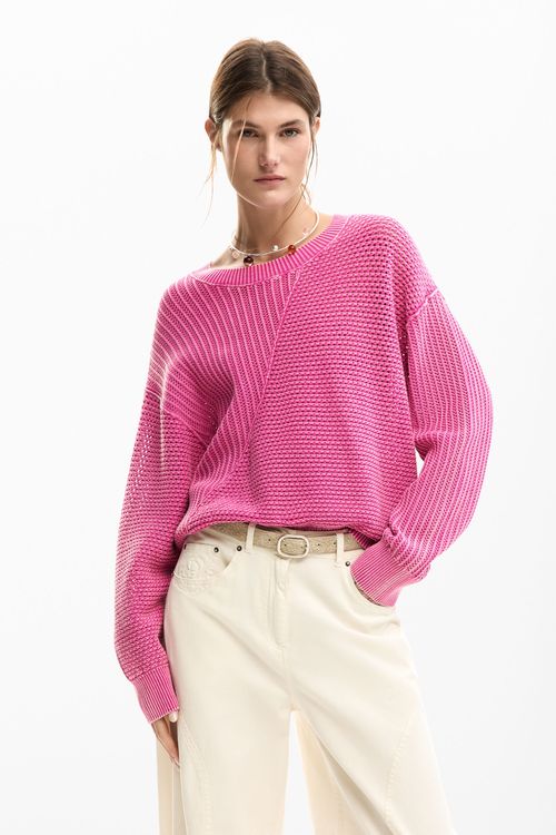 Fine knit sweater