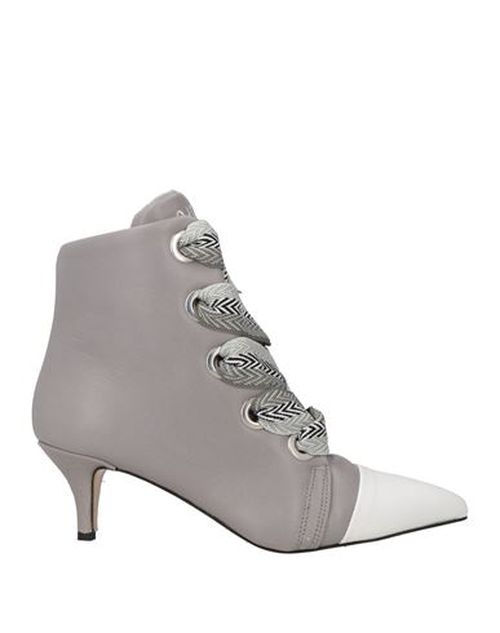 Ovyé Woman Ankle boots Grey Size 6 Leather
