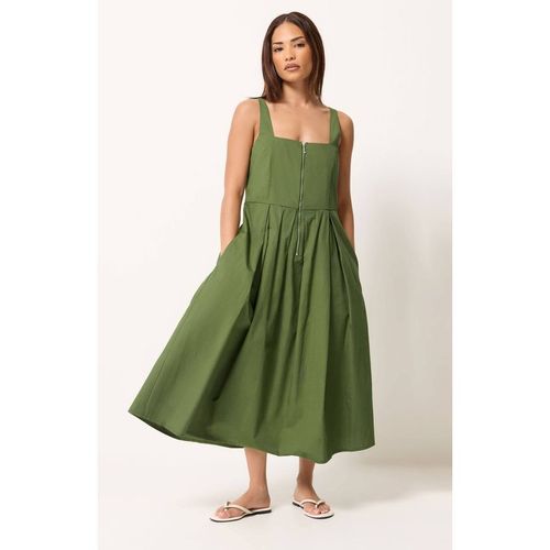 PixieGirl Women's Petite Pleated Midi Dress in Olive