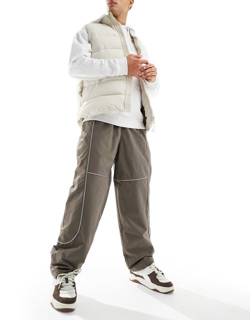 Tek piping wind pants in brown