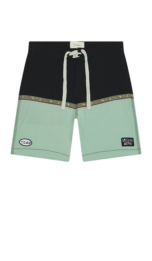 Critical Slide BOARDSHORTS in Black. Größe 36. Also in 30
