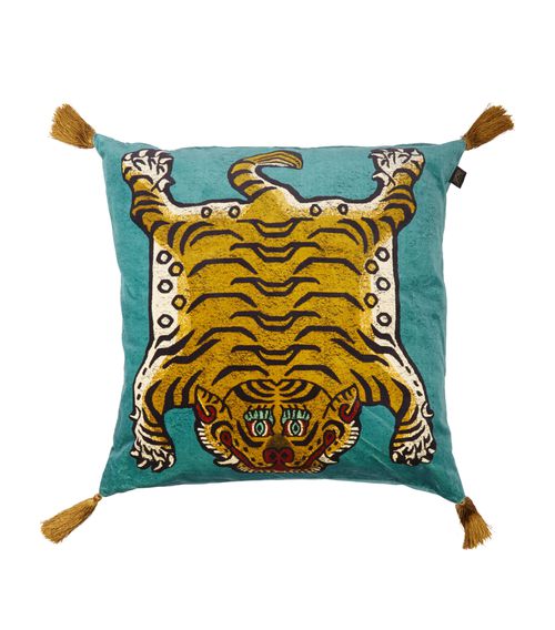 Velvet Saber Cushion