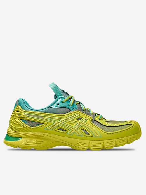 Running Shoes