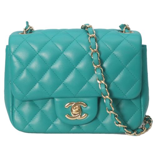 Chanel Emerald Green Leather Shoulder Bag Pre-Owned