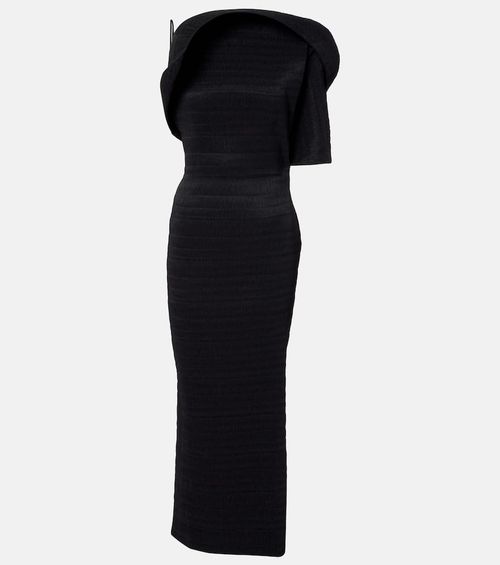 Caped gown