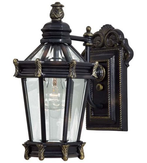 Stratford Hall 15" Outdoor Wall Light in Heritage with Gold Highlight