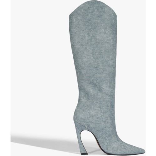 Maryann Up Curve Boot