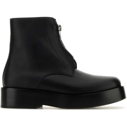 Bottega Veneta Black Leather Torino Ankle Boot