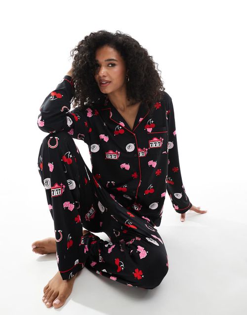 Supersoft jersey lucky print pyjama set in black