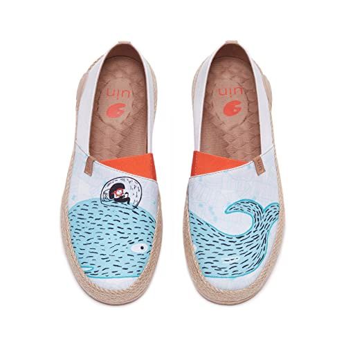 UIN Shoes for Women Slip On Sneakers Comfortable Lightweight Barefoot Travel Art Painted Casual Loafers