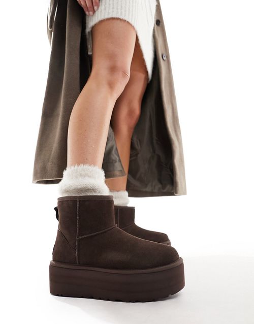 Classic mini platform boots in brown