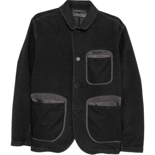 Buttoned jacket