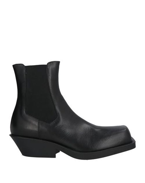 Woman Ankle boots Black