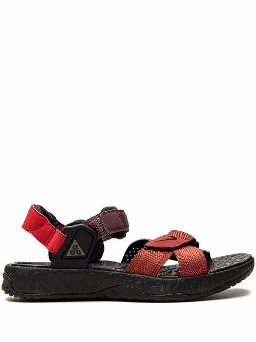 ACG Air Deschutz "Redstone" sandals